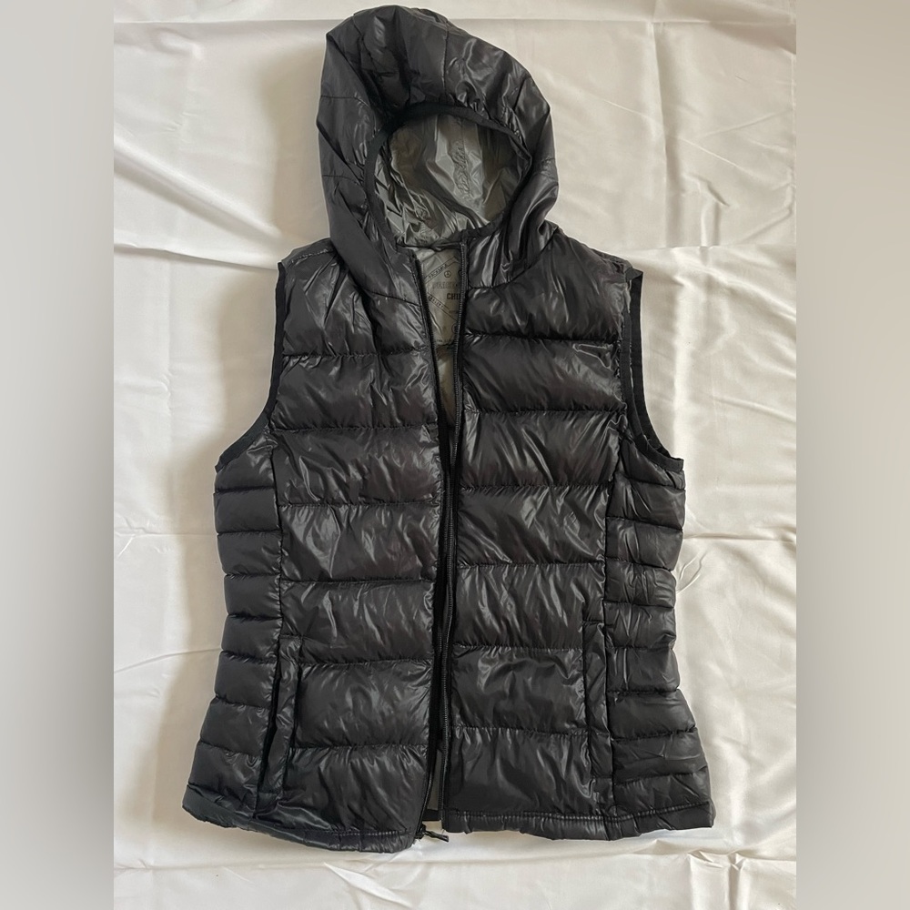 Women’s Black Packable Puffer Vest | Peace Love Chill Brand | Size Medium